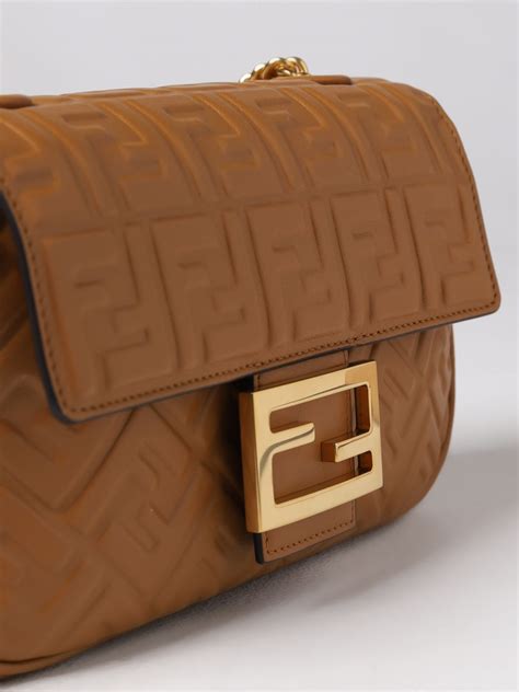 fendi notsa spalla|FENDI Borsa a Spalla Fendi First .